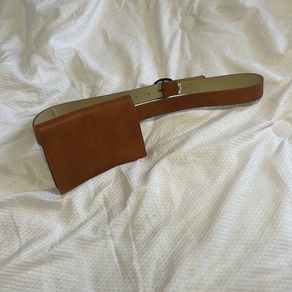 FREE BELT BAG